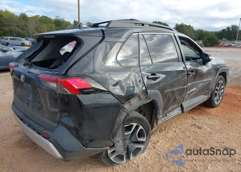 2019 Toyota Rav4 Adventure z USA, uszkodzony, nr VIN 2T3J1RFV1KW029482